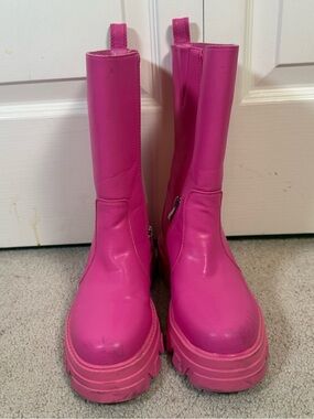 Azalea Wang Klochava Hot Pink Platform Mid Calf Boots Womens Size 6 Barbiecore